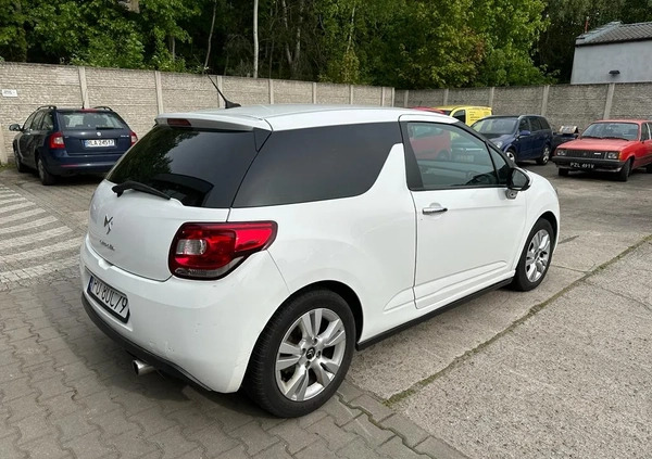 Citroen DS3 cena 20500 przebieg: 154000, rok produkcji 2011 z Poznań małe 16